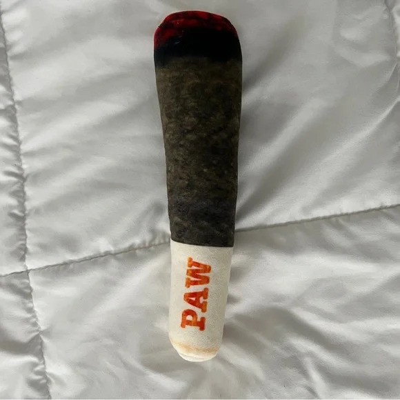 Doggie Doobie Double Squeaky Toy - Picture 4 of 8